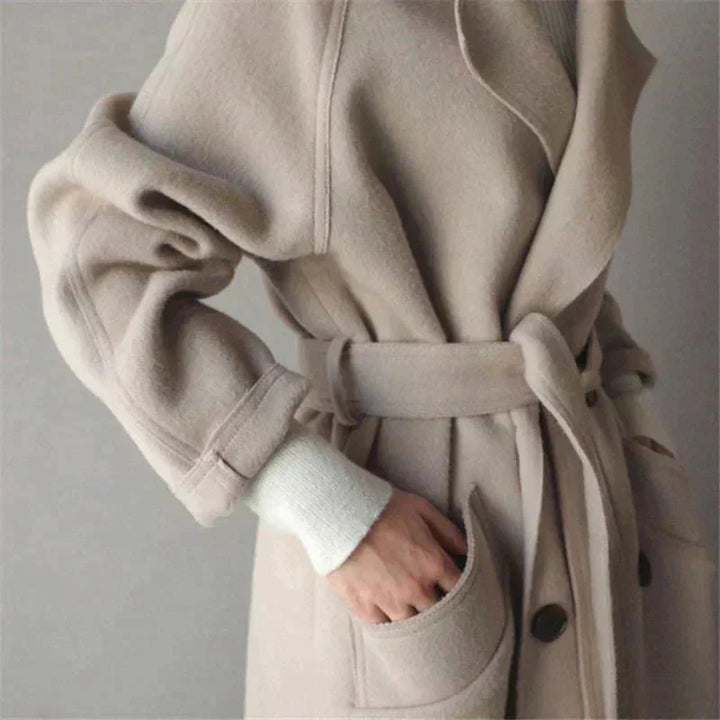 VICTORIA - Sophisticated Long Coat